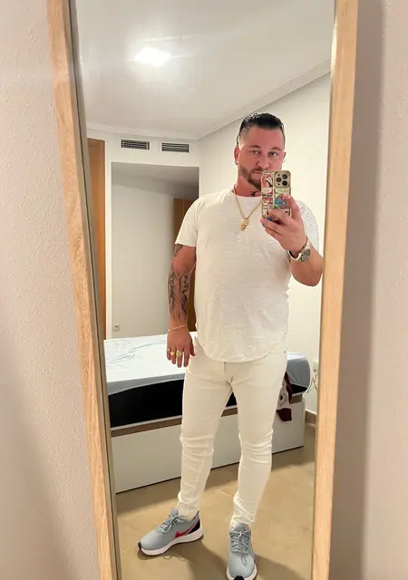 David de Murcia, tengo 35 años, listo para conocer para relación sin ataduras