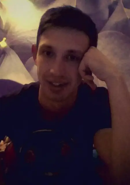 Я Артем, 34, из Волковыска, ищу знакомство для постоянных отношений