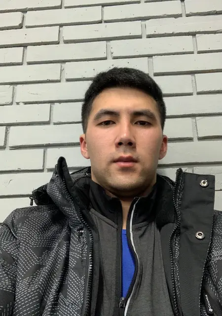 Я Нурик, 29, знакомлюсь на одну ночь в Бишкеке