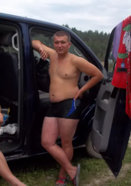 Серога из Слуцка, ищу на сайте знакомства без обязательств