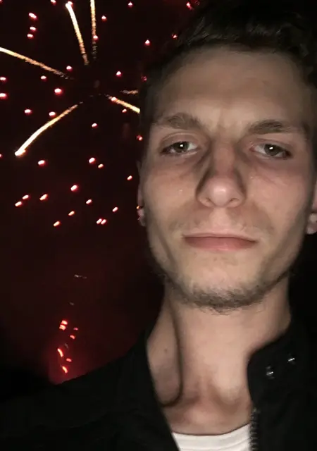 Богдан из Слуцка, мне 22, познакомлюсь для дружбы