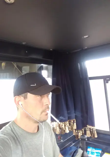 Михаил из Темиртау, ищу на сайте знакомства без обязательств