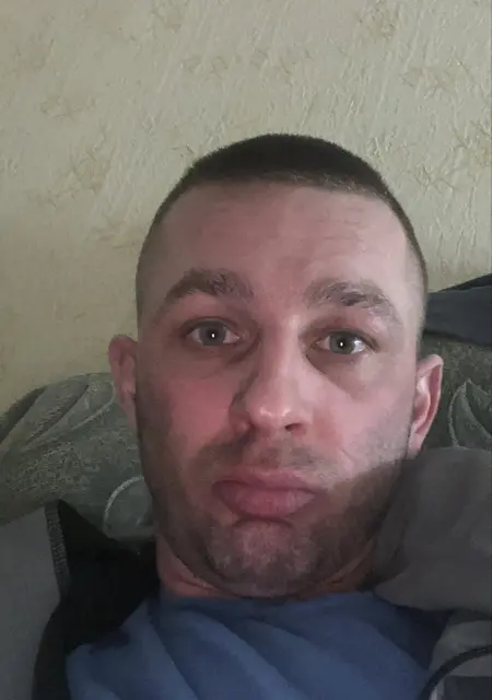 Я Артем, 32, из Киева, ищу знакомство для дружбы