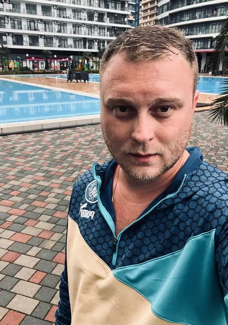 Я Rodion, 29, знакомлюсь для постоянных отношений в Батуми