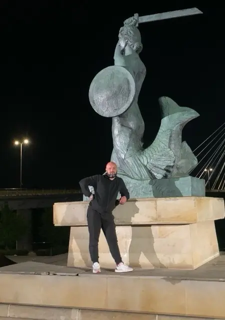 Я Anatoliy, 41 років з Києва, шукаю знайомство для приємного проведення часу