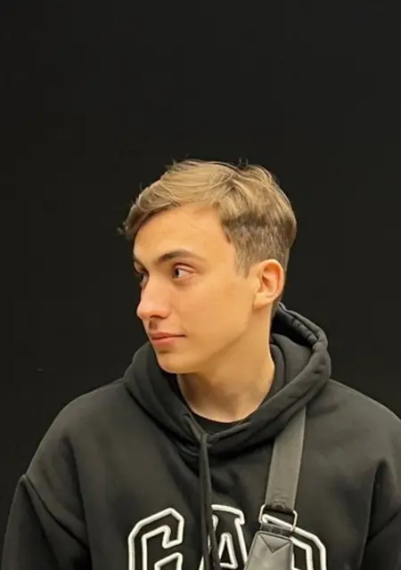 Alim из Амстердама, ищу на сайте знакомства на одну ночь