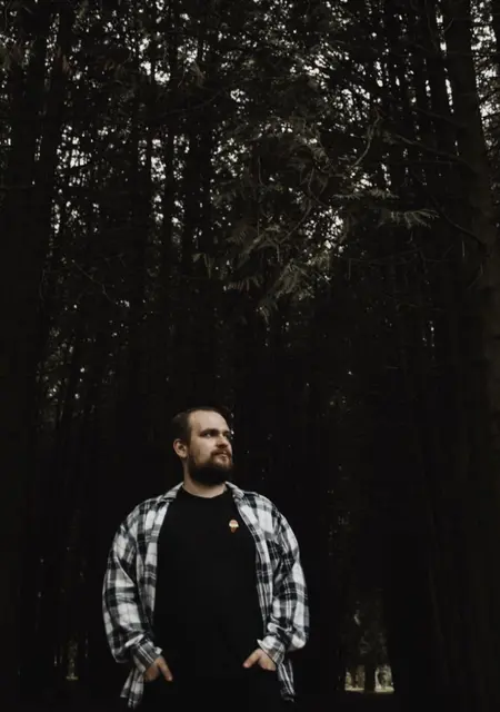 Я Діма, 38 років з Хмельницького, шукаю знайомства без зобов'язань