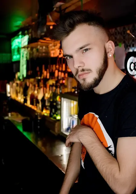 Владимир з Чернігова, мені 29 років, познайомлюсь на одну ніч