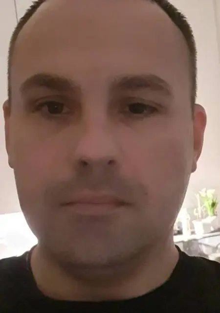 Arkadiy з Слов'янська, шукаю на сайті знайомства на одну ніч