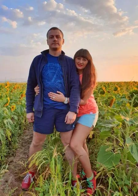 Елена з Львова, мені 38 років, познайомлюсь