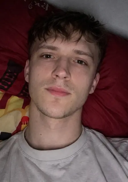 Я Владислав, 21, знакомлюсь без обязательств в Влоцлавек