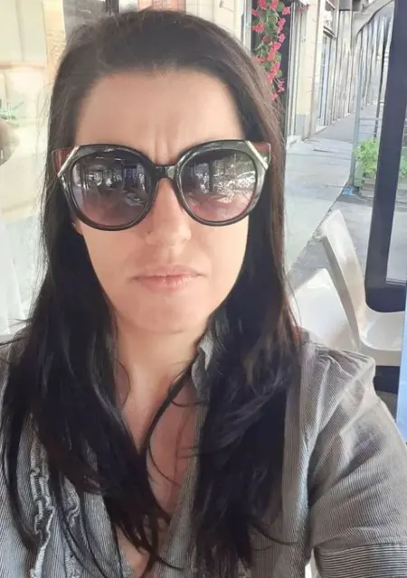 Я Elly, 39, знакомлюсь в Риме