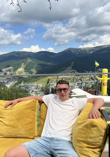 Володимир из Ровно, ищу на сайте знакомства на одну ночь