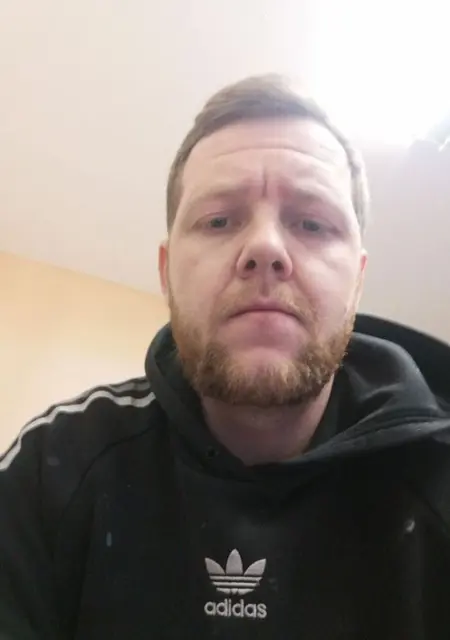 I'm Dunc, 30 from London, seeking connections