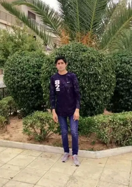 Jan из Афин, мне 24, познакомлюсь для приятного времяпровождения