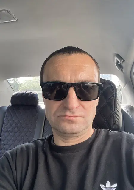 Oleksandr з Вінниці, шукаю на сайті спільні подорожі