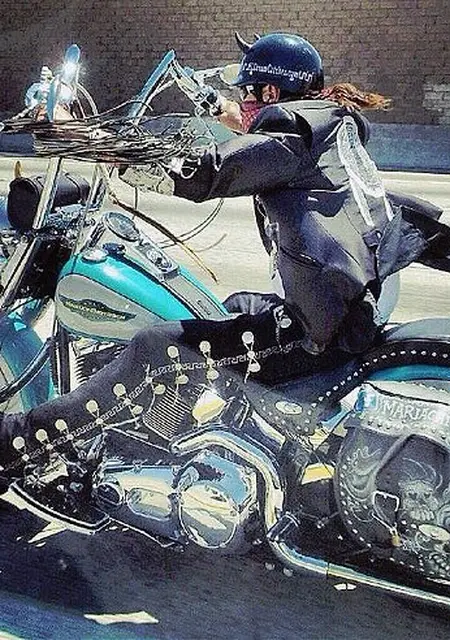 Андрей из Солигорска, мне 60, познакомлюсь на одну ночь