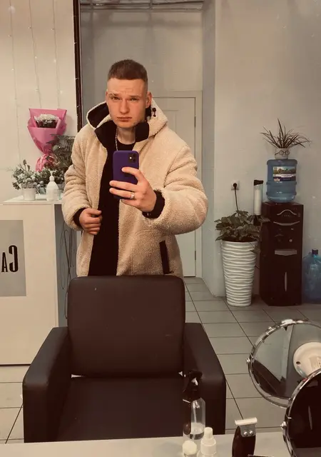 Я Daniil, 21, из Гродно, ищу знакомство для постоянных отношений