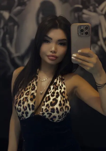 Cholpon de Sabadell, tengo 26 años, lista para conocer para lío de una noche