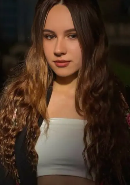 Анна из Кишинёва, мне 22, познакомлюсь без обязательств