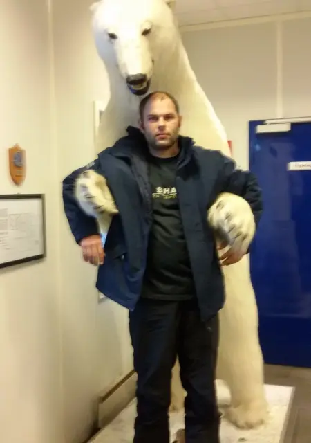 Я Aleksandr, 40, из Чернигова, ищу знакомства без обязательств