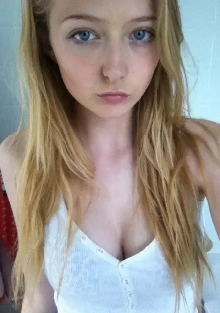 Я Дарина, 23 років з Донецька, шукаю знайомство для дружби