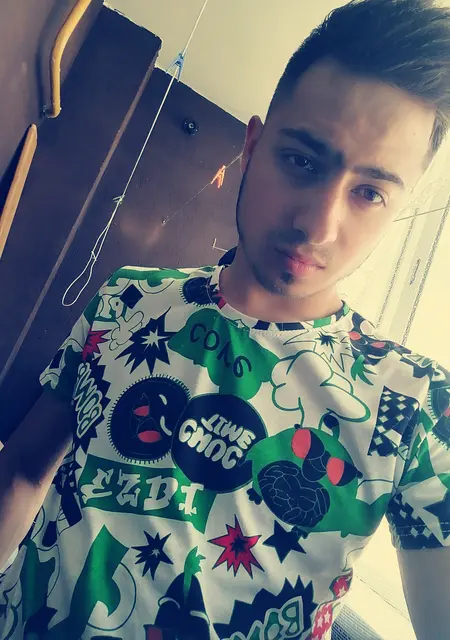 Я Дема, 79, знакомлюсь на одну ночь в Новополоцке