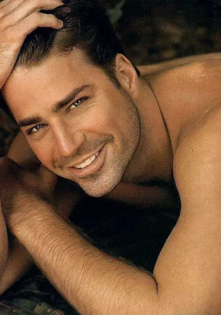 Король Секса из Тбилиси, мне 46, познакомлюсь на одну ночь