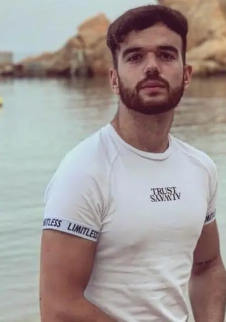 Soy Juanjo, 25 años, conociéndome para pasatiempo agradable en Barcelona