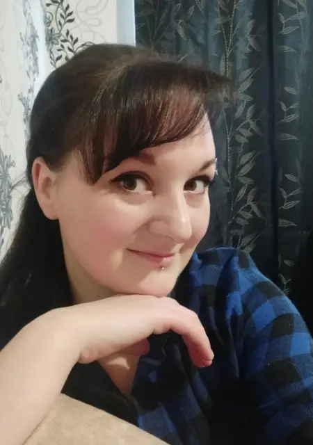 Ника из Гомеля, мне 33, познакомлюсь для общения