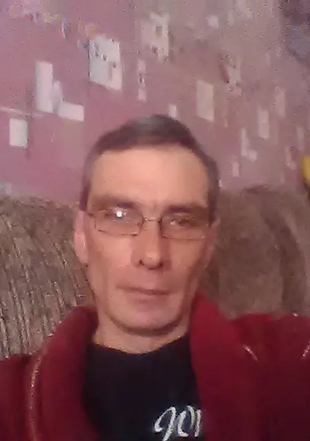 Я Genrih, 53 років з Сніжне, шукаю знайомства без зобов'язань