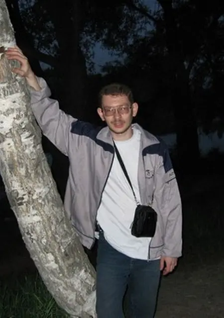 Я Alex, 42, из Бишкека, ищу знакомство для приятного времяпровождения