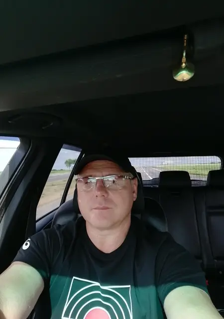 Я Vlad, 55, знакомлюсь на одну ночь в Витебске