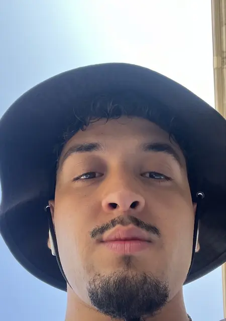 Я Hamza, 21, знакомлюсь на одну ночь в Висбадене