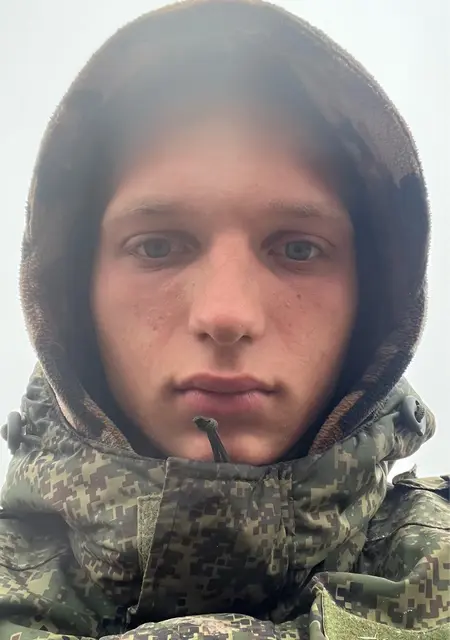 Иван из Стокгольма, мне 20, познакомлюсь для постоянных отношений