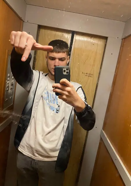 Я Moderated, 20 років, знайомлюсь на одну ніч у Кропивницькому