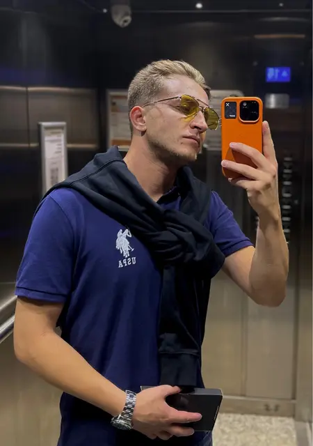 Марк из Франкфурта-на-майне, ищу на сайте вирта