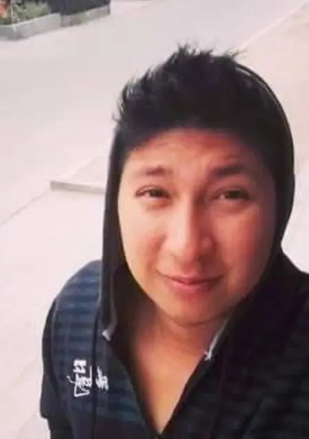 Carlos из Лимы, ищу на сайте знакомства без обязательств