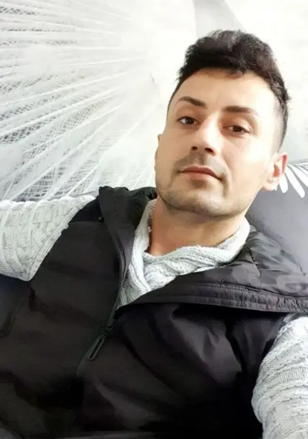 Я Ahmet, 30, из Берлина, ищу знакомство
