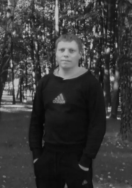 Ilya из Молодечно, мне 40, познакомлюсь на одну ночь