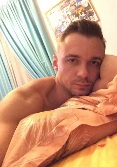 Дэн з Миколаєва, мені 40 років, познайомлюсь на одну ніч