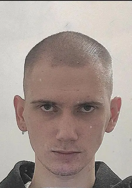 Я Андрей, 21, из Гомеля, ищу знакомство для постоянных отношений