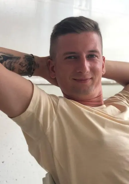 Soy Ton, 28 años de Murcia, busco conocer gente para pasatiempo agradable