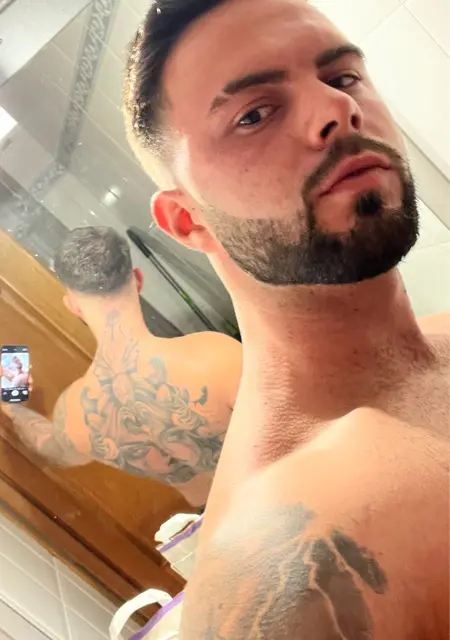 Я Xxagrxx, 29, из Мадрида, ищу знакомство для вирта