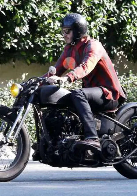 Я Виктор, 62, знакомлюсь без обязательств в Минске