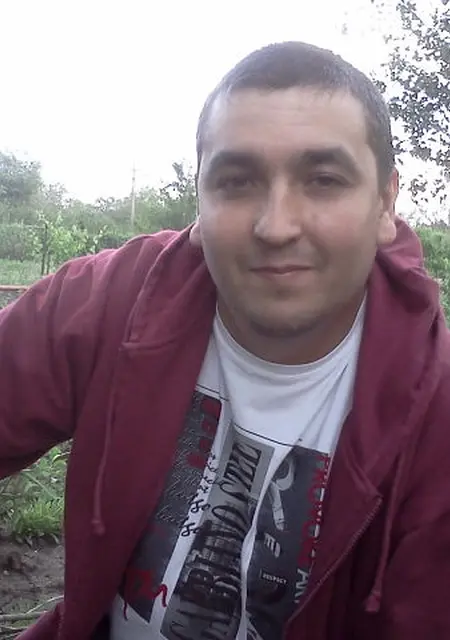 Я Сергей, 43, из Горловки, ищу знакомство для постоянных отношений