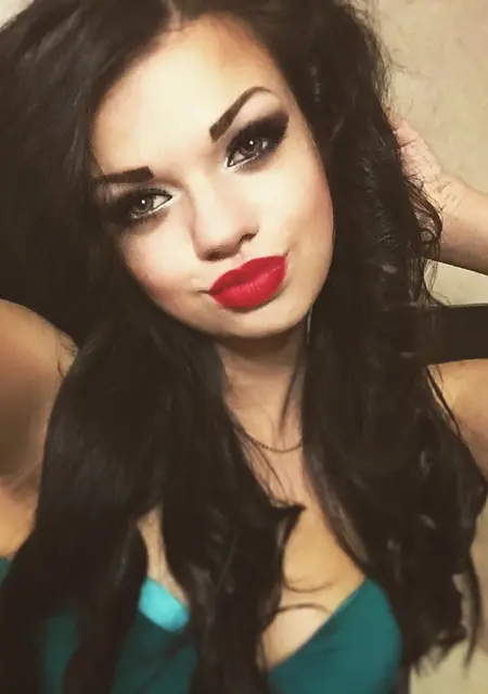 Я Julia, 28 років, знайомлюсь для вірт у Чернівці