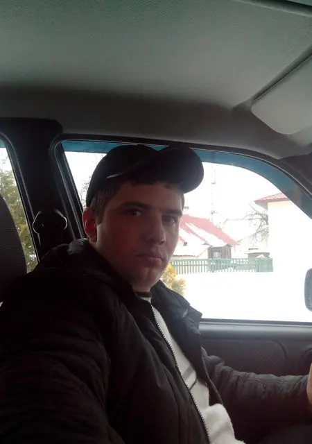 Андрей из Минска, мне 40, познакомлюсь на одну ночь