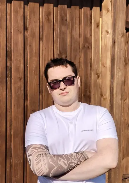 Я Владислав, 28, знакомлюсь без обязательств в Иванове