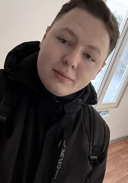 Андрей из Энсхеде, мне 23, познакомлюсь для общения